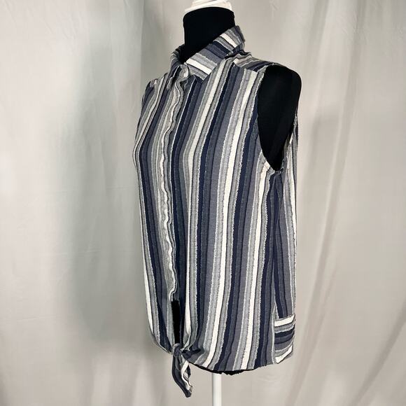 Rain Blue and White Striped Sleeveless Blouse Size Medium - Picture 3 of 7